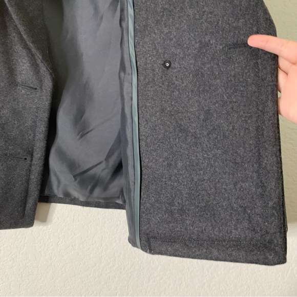 J.Crew women's double-breasted peacoat made of a dark gray Melton wool blend 4 - Picture 6 of 9